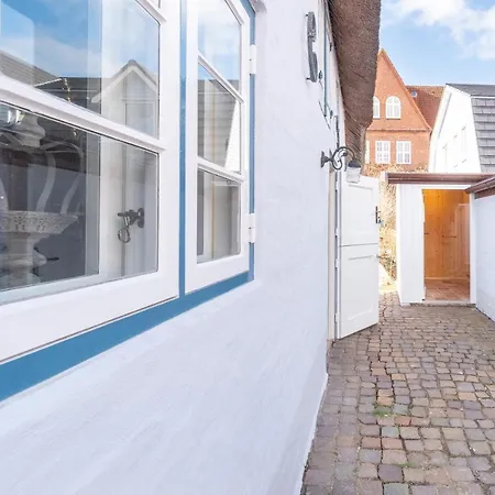 Luettliv-huus I Prázdninový dům *